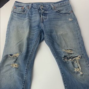 Levi 501 size w25 L32